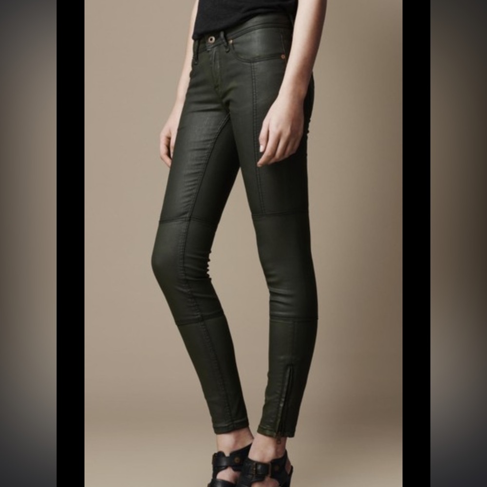 Burberry Brit Jeans